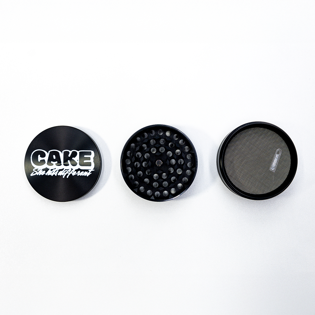 CAKE Bold Black // Grinder