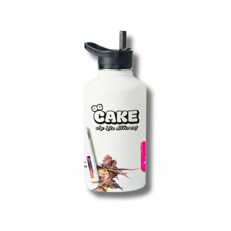 CAKE 64 OZ WATER BOTTLE